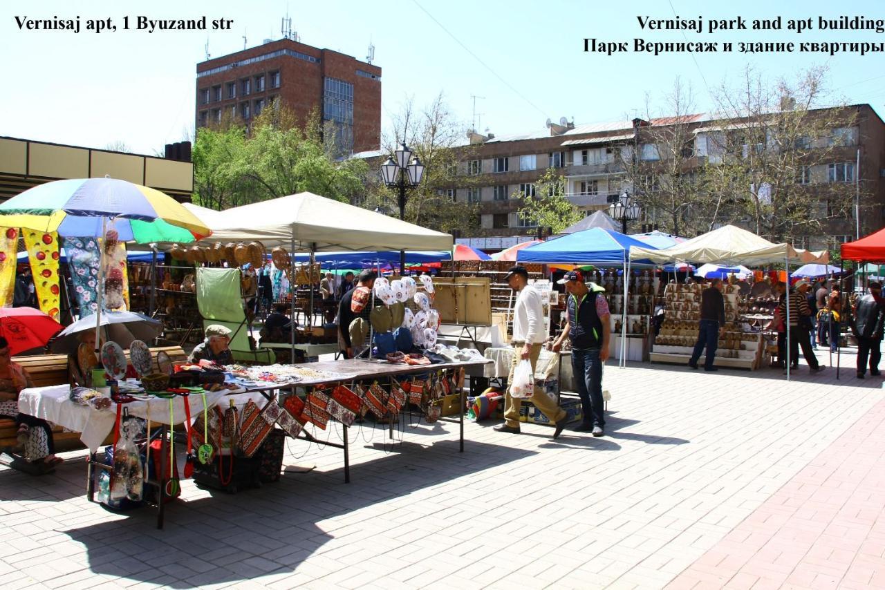 Vernisaj Apt At Republic Square & Ruben Tours Yerevan Exterior photo